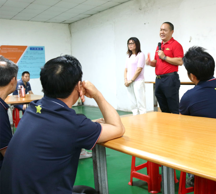 廣州鍵特辦公家具有限公司.jpg
